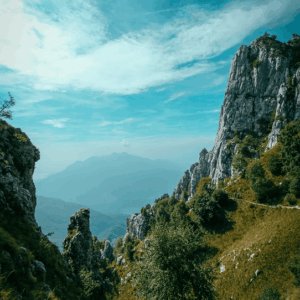 Scenic Valley Getaway